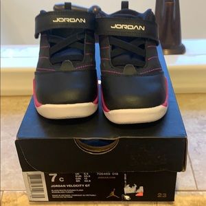 Kids Jordan Velocity sneakers. Size 7C